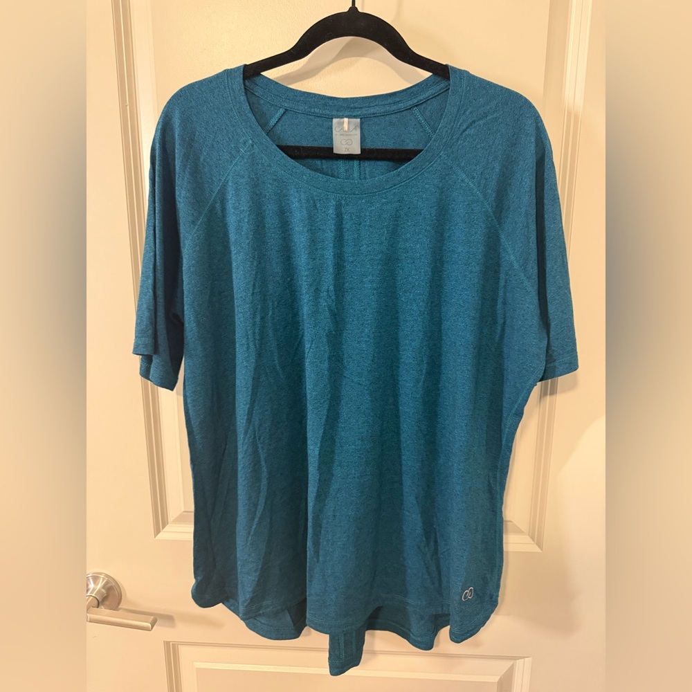 🏋️‍♀️ SUPER SOFT! 🏋️‍♀️ CALIA by Carrie Underwood Teal Activewear Top